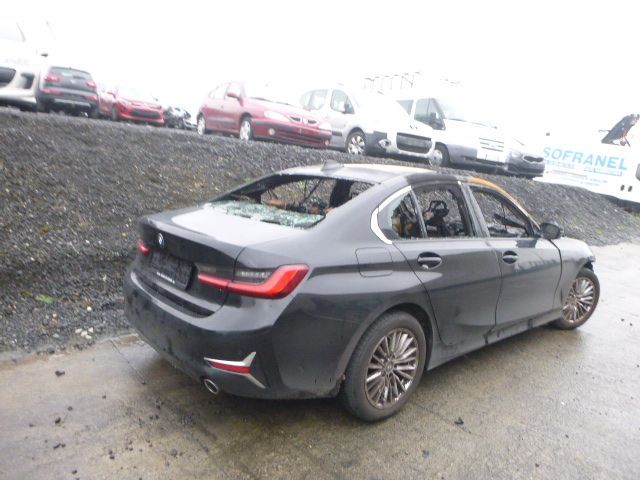 BMW - 318 - 2020